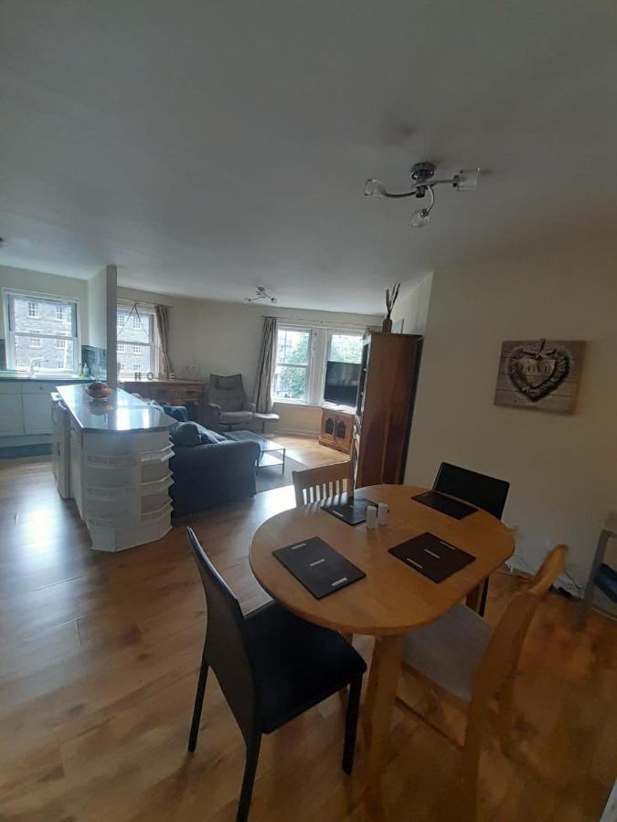 3 Bedrooms Flat In Central Edinburgh Old Town , Grassmarket Heart Of Edinburgh Flat Sleeps 6 , Eh1 Exterior photo